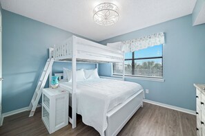 2 soverom, strykejern/-brett, wi-fi (inkludert) og sengetøy