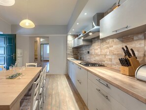 Fridge, microwave, oven, dishwasher - Villa Lancin by Interhome (Pula/Marčana)