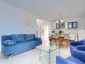 TV - Apartment Macini by Interhome (Rovinj)