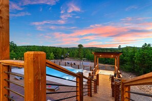 Property grounds - The Overlook w/ Outdoor Pool, EV Outlet, Unbelievable Views, Pickleball, Golf Cart Rental (Broken Bow)