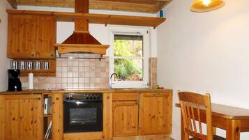 Kühlschrank, Ofen, Geschirrspüler, Toaster