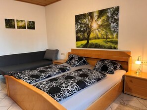 1 Schlafzimmer, Bügeleisen/Bügelbrett, WLAN