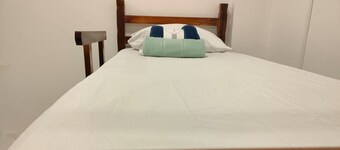 ホステル バーラ フンダ LTDA