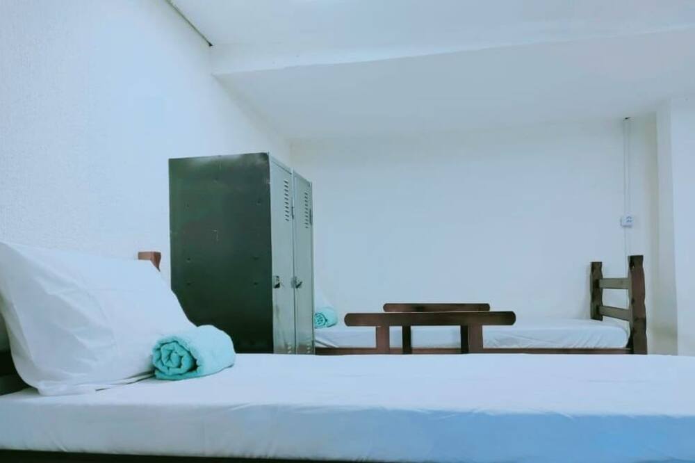 Hostel BARRA FUNDA LTDA