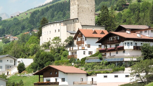 Esterni