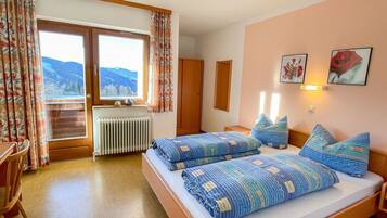 6 bedrooms, WiFi