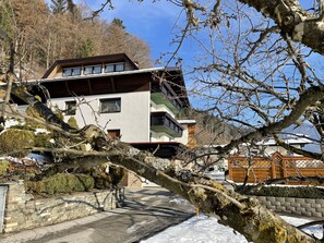 Uklassifisert bilde, 2 av 33, knapp