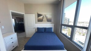 2 Schlafzimmer, Schreibtisch, Bügeleisen/Bügelbrett, kostenloses WLAN