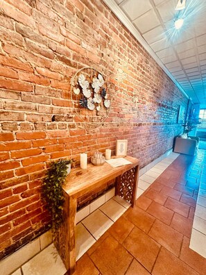 Interior - The Rail House Loft B (Gadsden)