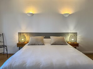 4 chambres, fer et planche Ă repasser, Wi-Fi gratuit, draps fournis
