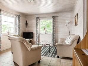 Televisión, chimenea