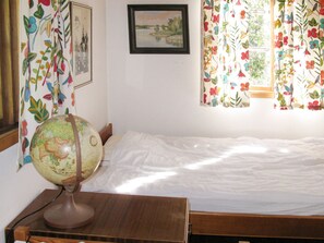 2 bedrooms