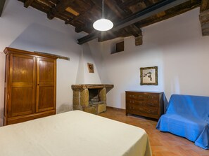 1 bedroom, Internet
