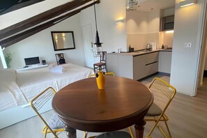 1 bedroom, WiFi, bed sheets - Casa di Gilda, Liberty elegance in Turin (Torino)