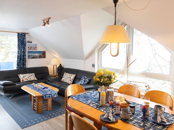 Dining - Blaumuschel (LUB101) by Interhome (Ostseebad Lubmin)