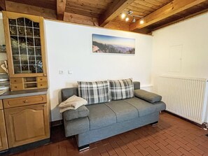 TV - Backhäusle by Interhome (Alpirsbach)