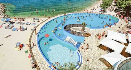 Katarina 4 by Interhome