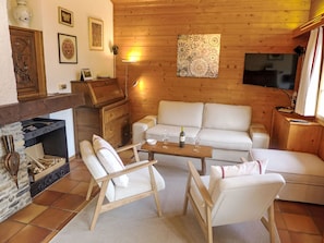 Fernseher, Kamin