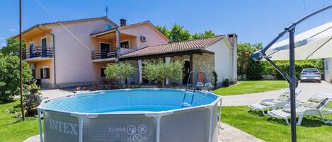 Idromassaggio all'aperto