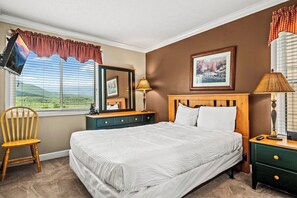 2 slaapkamers, een strijkplank/strijkijzer, wifi, beddengoed