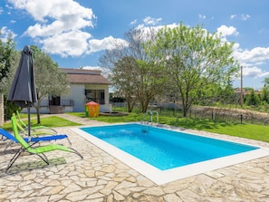Pool - Vacation home Dora by Interhome (Rovinj)