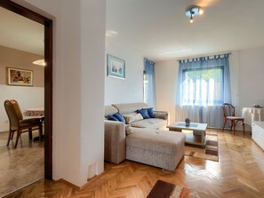 TV - Vacation home Dora by Interhome (Rovinj)