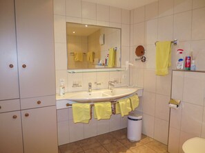 Towels - Am Schönbach by Interhome (Sankt Anton am Arlberg)