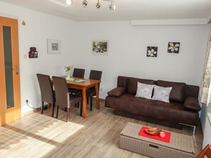 Dining - Apartment Leni by Interhome (Fliess/Landeck/Tirol West)