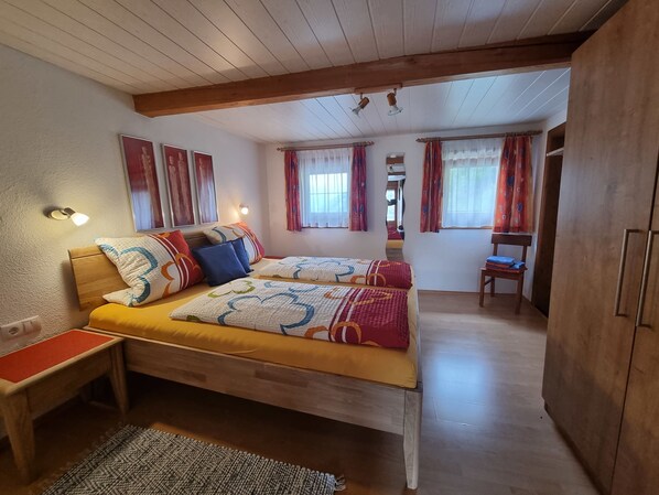 2 Schlafzimmer, Internetzugang