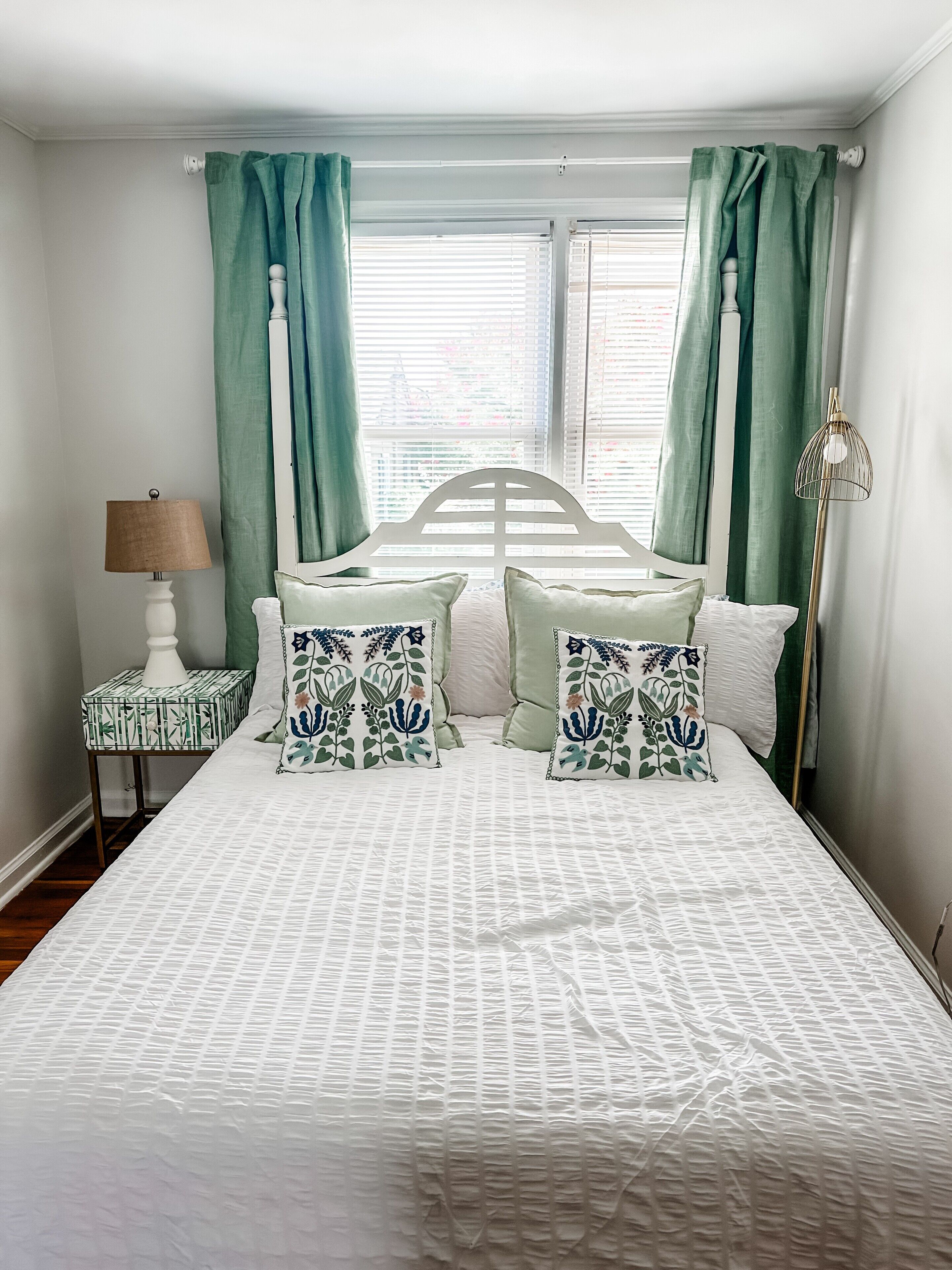 2 Schlafzimmer, Schreibtisch, WLAN, Bettwäsche