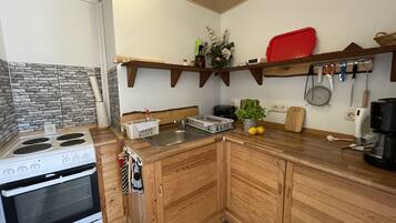 Fridge, microwave, oven, high chair