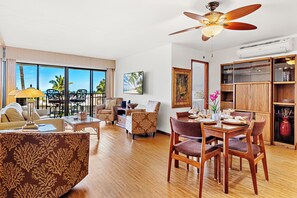 Dining - Elegant Condo, Sunset Views, Upscale Style (Kihei)
