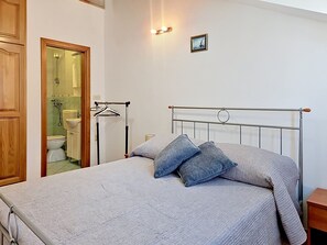 6 bedrooms, WiFi - Vacation home Gorana by Interhome (Brač/Splitska)