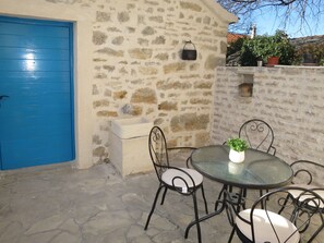 Outdoor dining - Vacation home Gojko by Interhome (Zadar)