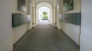 Unclassified image, 4 of 34, button - Park Praski Two-Level Apartment (Warszawa)