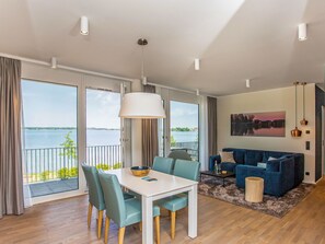 TV - Maremüritz-Fortuna Müritzblick by Interhome (Waren)