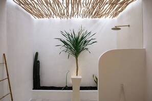 Villa, 3 soverom, terrasse, hageutsikt | Bad