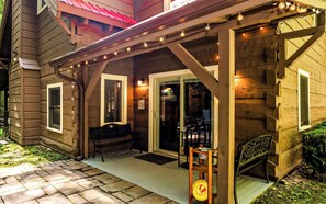 Exterior - Cozy secluded cabin with firepit! - Absolutely Secluded (Gatlinburg)