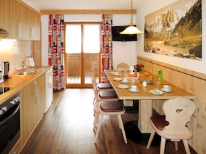 Kühlschrank, Ofen, Geschirrspüler, Toaster