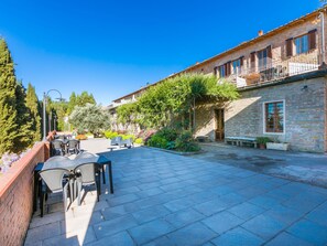 Outdoor dining - San Vivaldo by Interhome (Montaione)