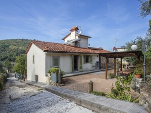 Exterior - L'Amorosa by Interhome (Montecatini Terme)