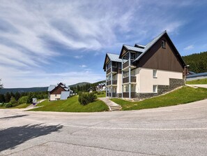 Exterior - Horní Mísečky by Interhome (Horni Misecky)