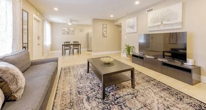 Beautiful two bedroom apartment in Naples
