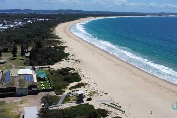Blacksmiths Beach and Nine Mile Beach