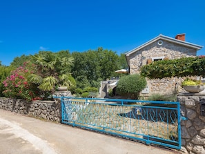 Property grounds - Apartment Mia by Interhome (Krk/Malinska)