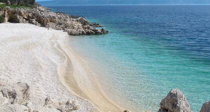 Apartment Laura by Interhome