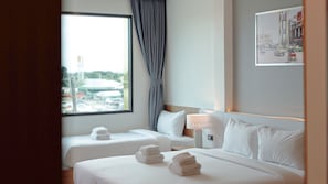 In-room safe, free WiFi, bed sheets - B2 Udon Premier Hotel (Udon Thani)
