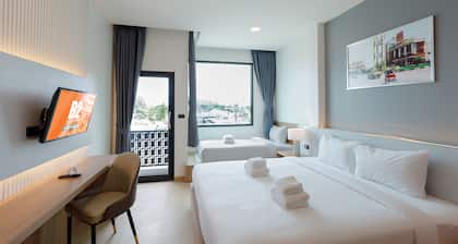 B2 Udon Premier Hotel