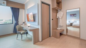 Family Suite Room | Zimmersafe, kostenloses WLAN, Bettwäsche