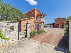 Fachada